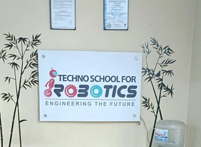 Techno School for Robotics